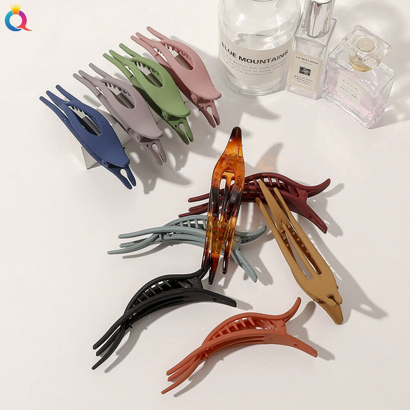 Women's Handmade Frosted Cross Duckbill Hair Clip Large Plastic Resin Hair Accessory With Simple Animalinspired Design