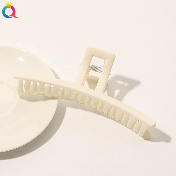 Women's Handmade Frosted Geometric Hair Claw Clip Hairpin With Simple Fashion Design For Wholesale