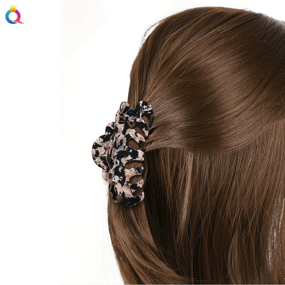 Women's Handmade Marble Acrylic Shark Claw Hair Clip Ponytail Holder Hair Accessory For Everyday Styling