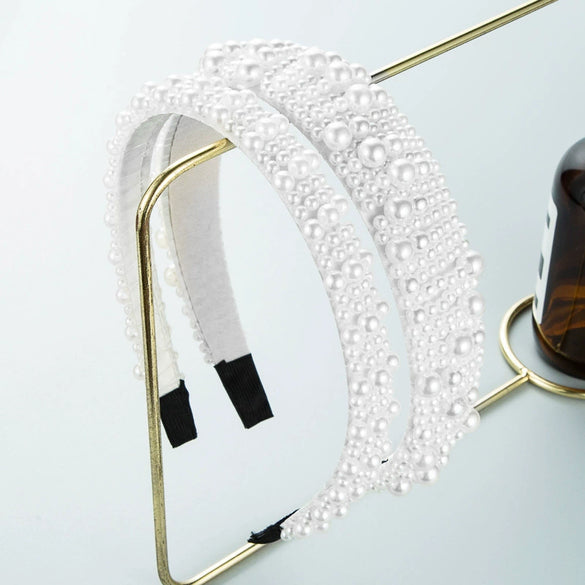 Women's Handmade Pearl Headband With Thin Edge Design Natural Fashion Hair Accessory For Trendy Styling