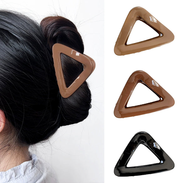 Women's Handmade Plastic Geometric Hollow Triangle Hair Grip Clip Simple Fashion Hair Accessory