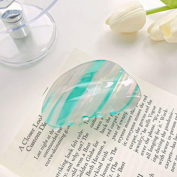 Women's Handmade Pvc Hair Grab Clip Light Luxury Style Phantom Stripe Shark Clip