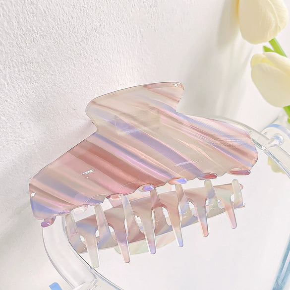 Women's Handmade Pvc Hair Grab Clip Light Luxury Style Phantom Stripe Shark Clip