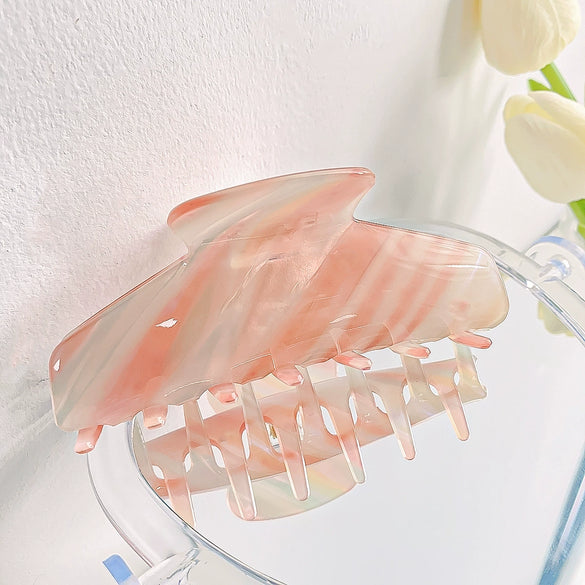 Women's Handmade Pvc Hair Grab Clip Light Luxury Style Phantom Stripe Shark Clip