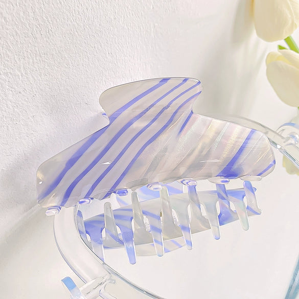 Women's Handmade Pvc Hair Grab Clip Light Luxury Style Phantom Stripe Shark Clip