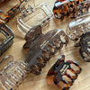Women's Handmade Resin And Plastic Hair Claw Clip Simple Style