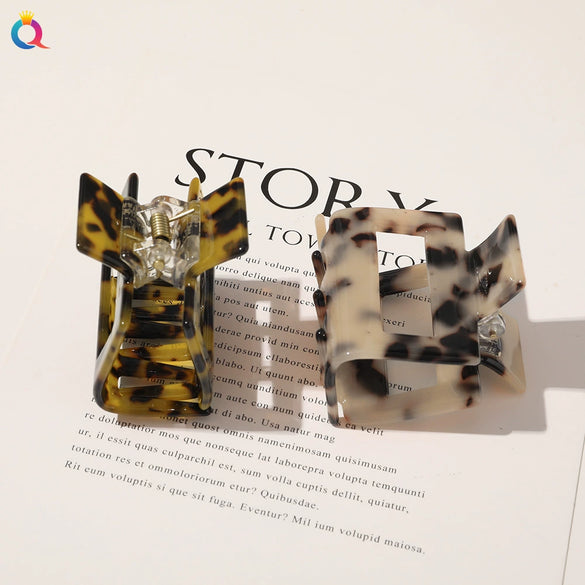 Women's Handmade Retro Tortoiseshell Pattern Acrylic Hair Clip Large Printed Grip Barrette