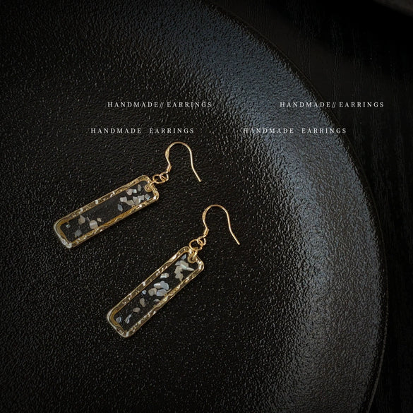 Women's Handmade Shell Rectangular Geometric Earrings With Dripping Glue Finish High End Statement Ear Jewelry