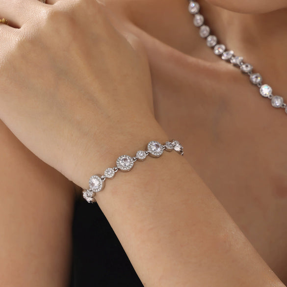 Women's Handmade 316L Stainless Steel Zircon Bracelet With Geometric Pattern Inlaid Gypsophila Pvd Plated 18K Real Gold