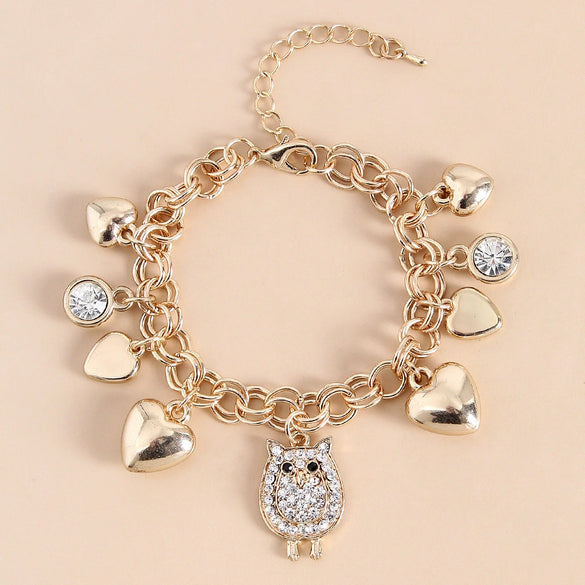 Women's Heart Crystal Bracelet In Alloy With Electroplated Gold Tone Finish Fashion Jewelry Accessory