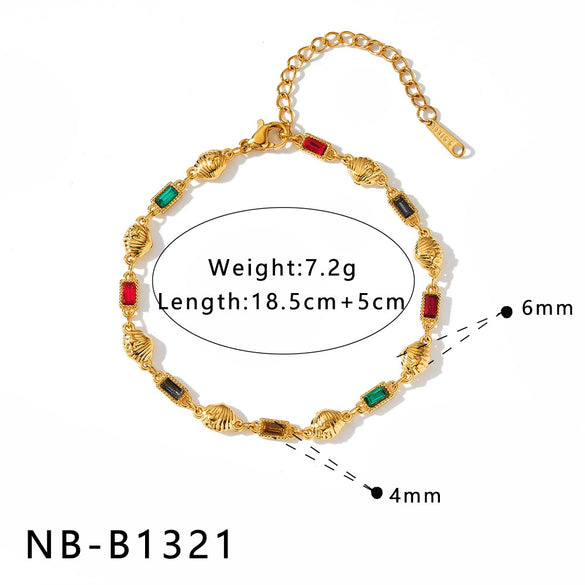 Women’s Heart Shaped Geometric Stainless Steel Bracelet With Shell Detail Zircon Inlay And 18K Gold Vacuum Plating
