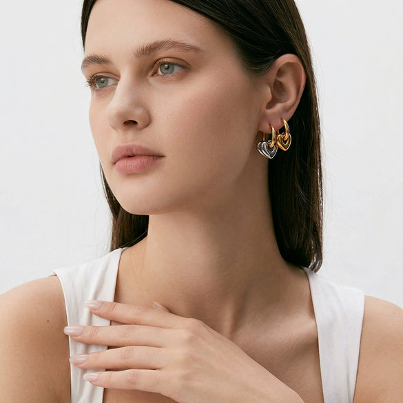 Women's Heart Shaped Geometric Stainless Steel Earrings With 18K Gold Vacuum Plating Simple Light Luxury Style