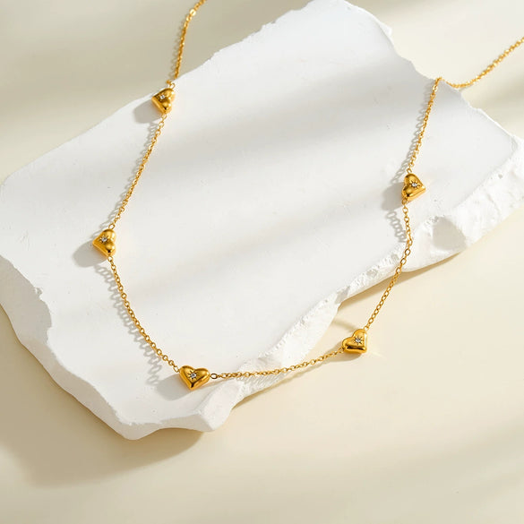 Women's Heart Shaped Geometric Stainless Steel Necklace With Rhinestone Accent And 18K Vacuum Plated Regular Chain
