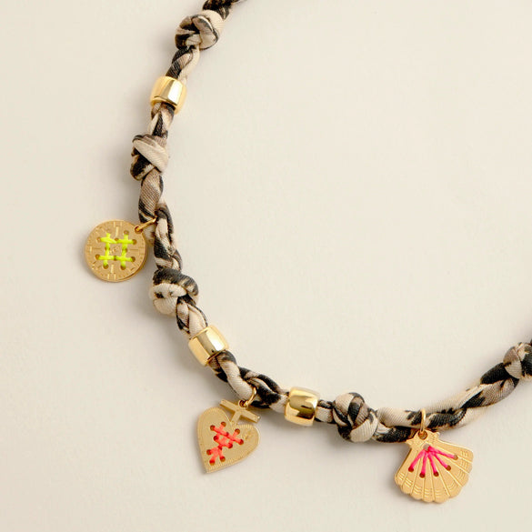 Women's Heart Shaped Stainless Steel And Titanium Steel Electroplated Jewelry Necklace Pendant