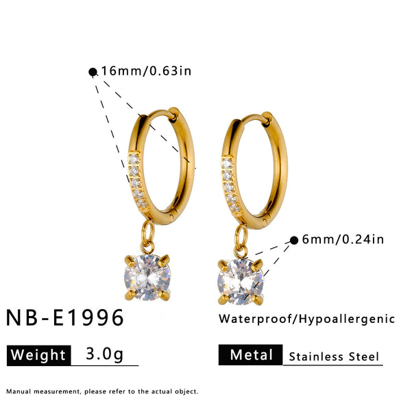 Women's Heart Shaped Stainless Steel Earrings With Zircon Rhinestone Design And 18K Gold Vacuum Plated Finish