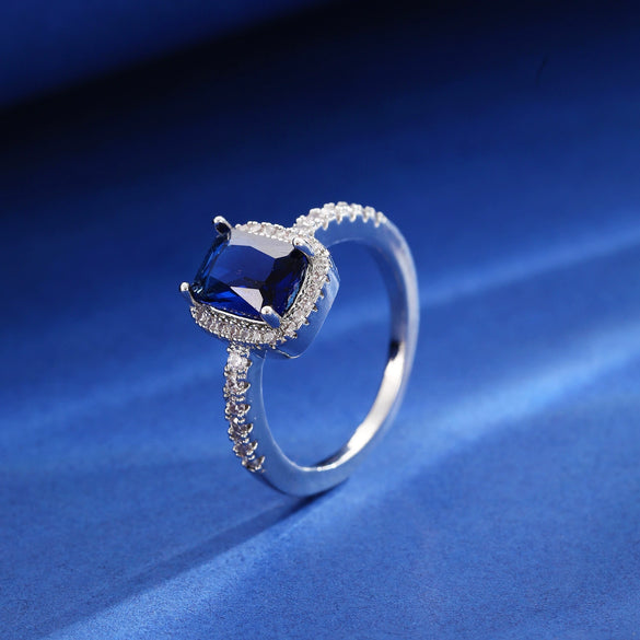 Women's Heartshaped Copper Ring Set With Diamonds