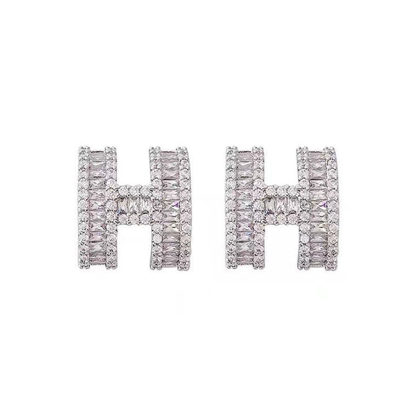 Women's High End Light Luxury Letter H Earrings In Copper With Cartoon Style And Letter Pattern