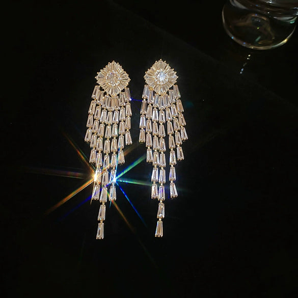 Women's Highend Copper Geometric Zircon Tassel Earrings