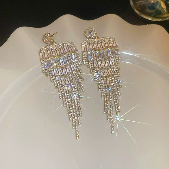 Women's Highend Copper Geometric Zircon Tassel Earrings