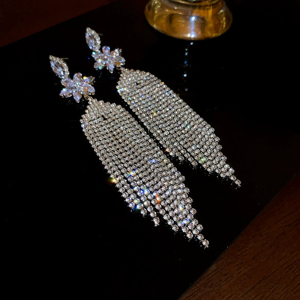 Women's Highend Copper Geometric Zircon Tassel Earrings