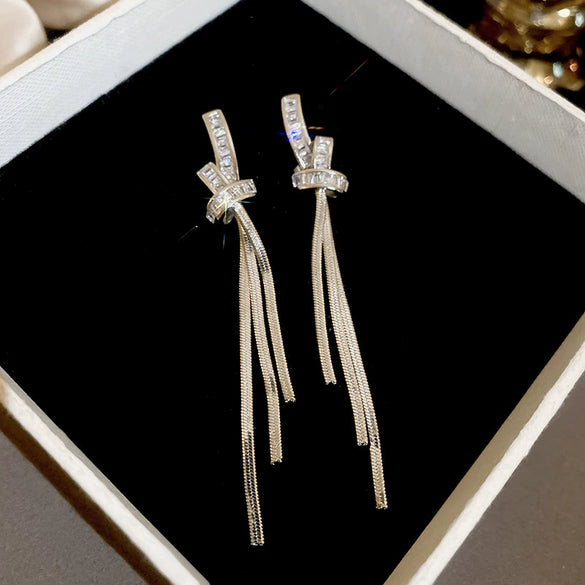Women's Highend Copper Geometric Zircon Tassel Earrings
