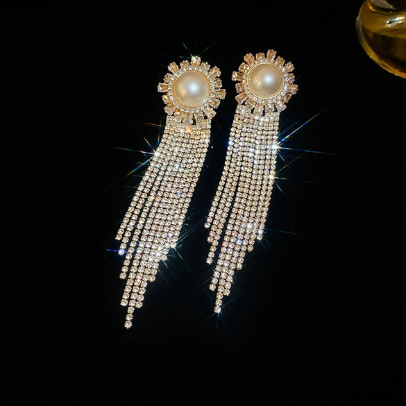 Women's Highend Copper Geometric Zircon Tassel Earrings