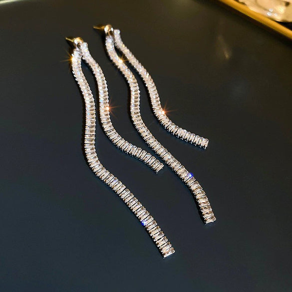 Women's Highend Copper Geometric Zircon Tassel Earrings