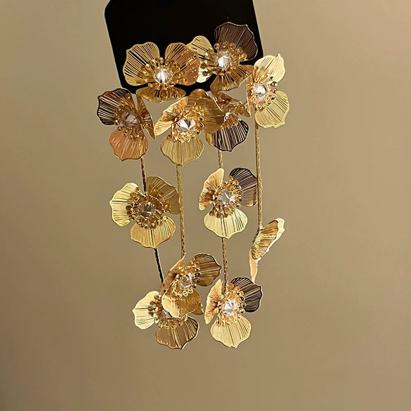Women's Highend Copper Geometric Zircon Tassel Earrings