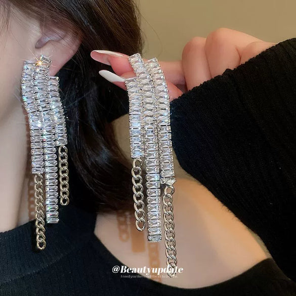 Women's Highend Copper Geometric Zircon Tassel Earrings