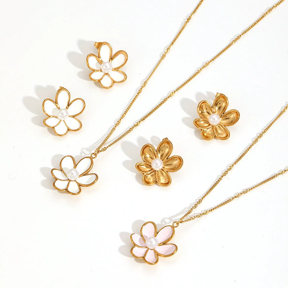 Women's Highend Feel Flower Shape Stainless Steel Electroplated Earrings