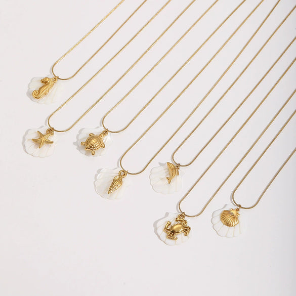 Women's Highend Stainless Steel And Titanium Steel Necklace With Geometric And Animal Style Starfish Pendant And Snake Bone Chain Electroplated
