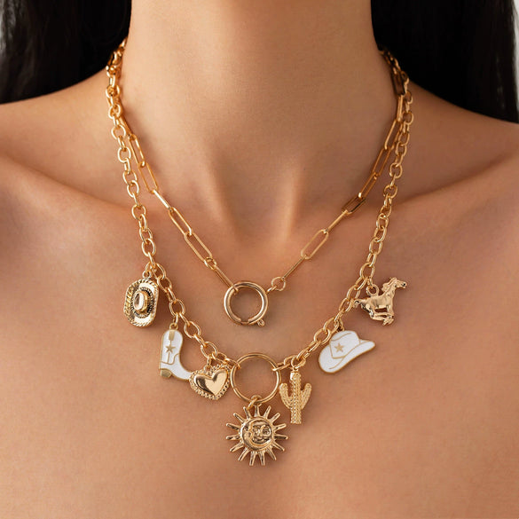Women's Hip Hop Retro Alloy Metal Geometric Heart Shape Pendant Clavicle Necklace With Electroplating