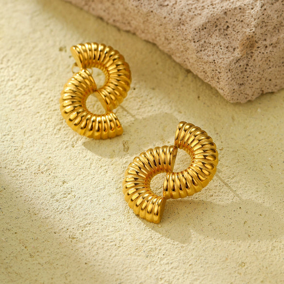 Women's Hollow Threaded Stainless Steel Geometric U Shape Electroplated Earrings