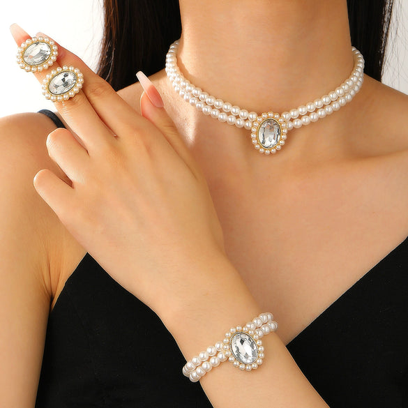Women's Imitation Pearl Jewelry Threepiece Set With Heart Water Drop Bell Patterns And Alloy Pendants Set With Diamonds