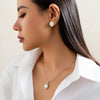 Women's Imitation Pearl Pendant Necklace With Flower And Geometric Pattern Electroplating Treatment Minimalist Style