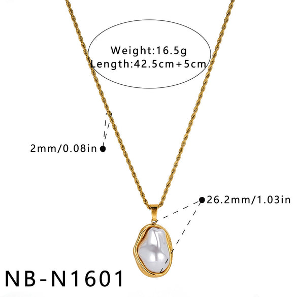 Women's Irregular Geometric Stainless Steel Necklace With Resin Inlay And 18K Vacuum Plated Finish Elegant Fashion Jewelry
