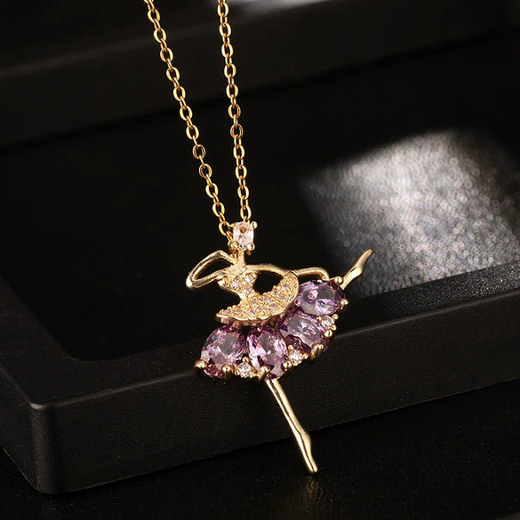 Women's Jewelry Copper Titanium Steel Ochain Pendant Necklace With Electroplating Design