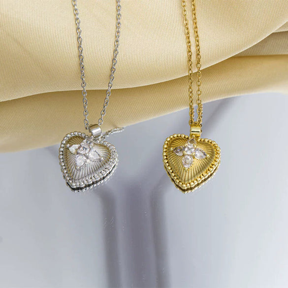 Women's Jewelry Necklace Copper Heart Pendant Mixed Gemstone Setting Electroplating O Word Chain Simple Light Luxury Highend