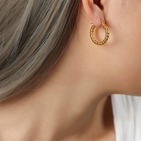 Women's Jewelry 316L Stainless Steel Gold Plated Twisted O Shaped Geometric Style