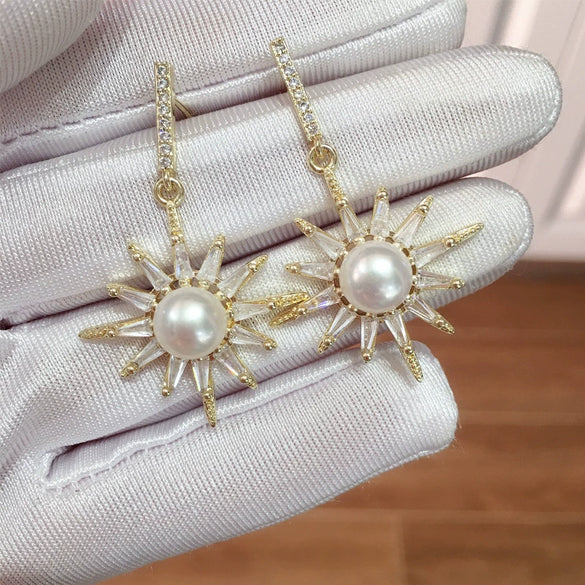 Women's K Gold Craftsmanship Natural Freshwater Pearl Oblate Stud Earrings With Alloy Inlaid Gemstones And Sixpointed Star Design
