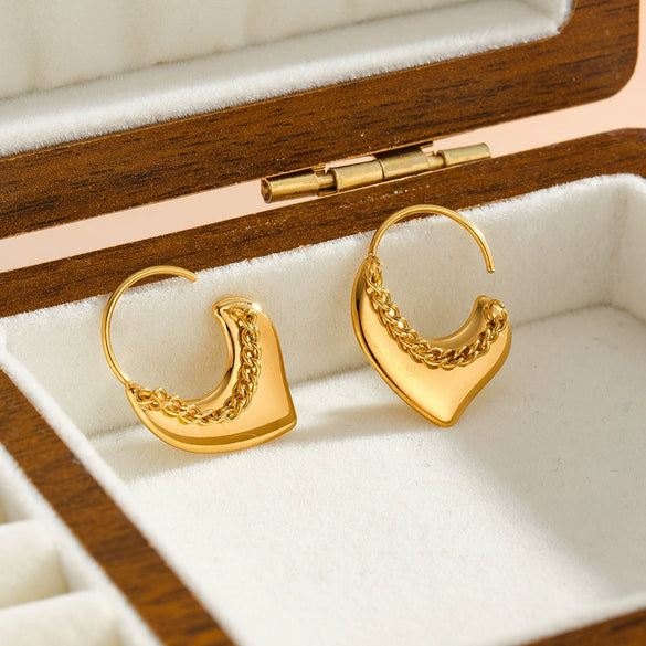 Women’s 18K Gold Plated Stainless Steel Heart Chain Earrings With Geometric Style And Vacuum Electroplated Finish