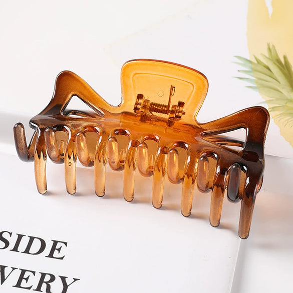 Women's Large Geometric Resin Hair Claw Clip With Hollow Design And Painted Finish For Ponytail Updos