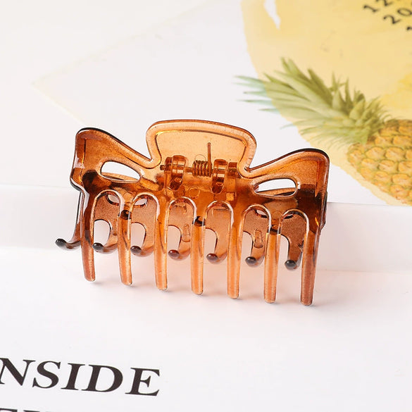 Women's Large Geometric Resin Hair Claw Clip With Hollow Design And Painted Finish For Ponytail Updos