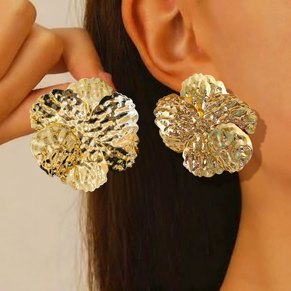 Women's Large Retro Flower Earrings Exaggerated Electroplated Iron Design Bold Cool Style Statement Jewelry