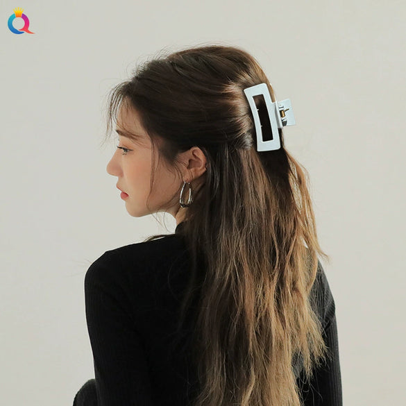 Women's Large Square Cutout Hair Claw Clip Handmade Natural Ponytail Holder Shark Clip For Everyday Styling