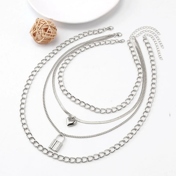 Women's Layered Heart Padlock Necklace Set With Detachable Horse Whip Chain And Glossy Electroplated Alloy Design