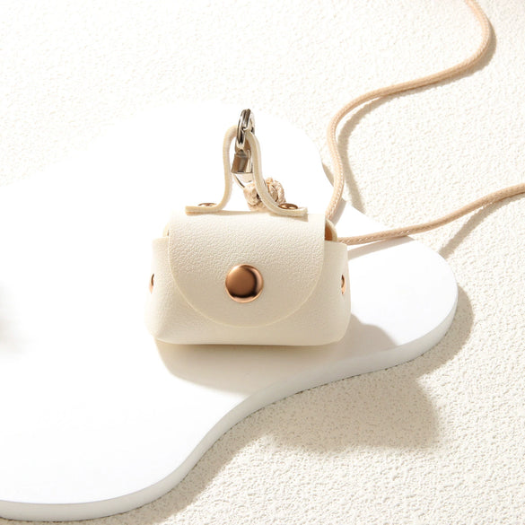 Women's Leather Coin Purse Pendant Necklace Alloy Pendant Geometric Pattern Handmade