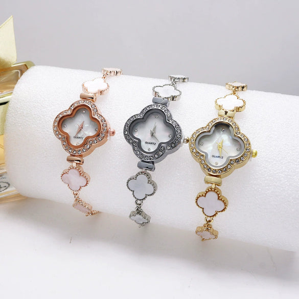 Women's Leisure Alloy And Stainless Steel Fourleaf Clover Flower Shape Diamondencrusted Quartz Bracelet Watch
