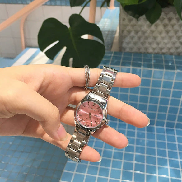 Women's Leisure Alloy Case Stainless Steel Strap Round Dial Quartz Watch