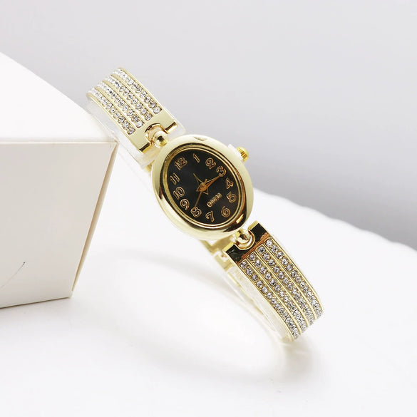 Women's Leisure Bracelet Watch Alloy Case Stainless Steel Strap Oval Dial